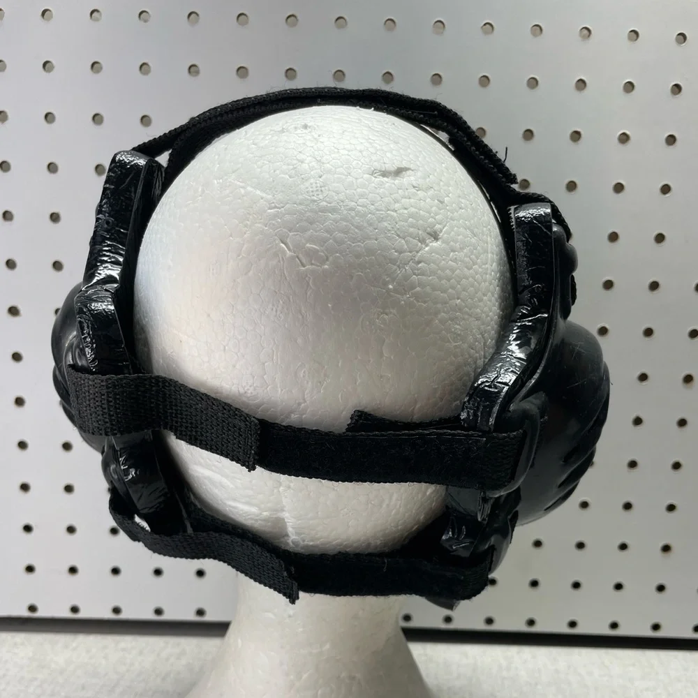 Cliff Keen F5 Tornado Wrestling Headgear  One Size Fits All Black Scuffs